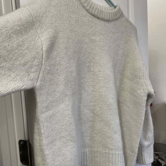 Zara Sweaters Zara Cream Sweater Poshmark